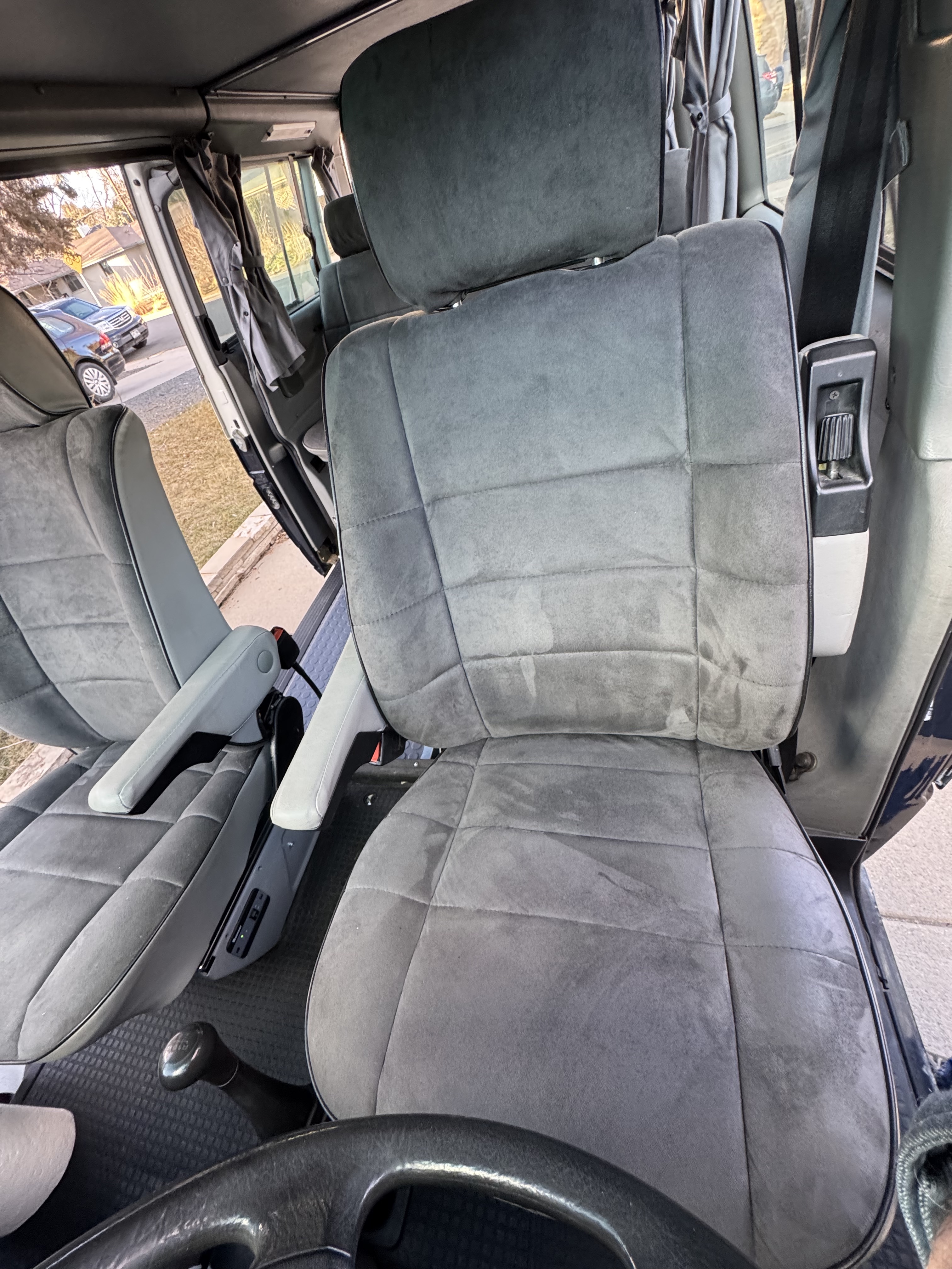 Used 1993 Volkswagen Eurovan MV FWD image 5