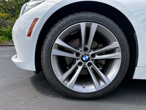 Used 2016 BMW 328i Sedan RWD image 14