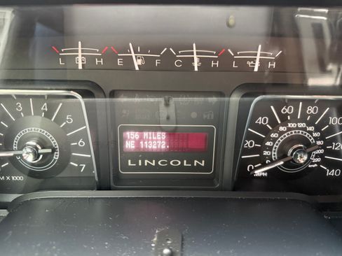 Used 2007 Lincoln Navigator 4WD image 10