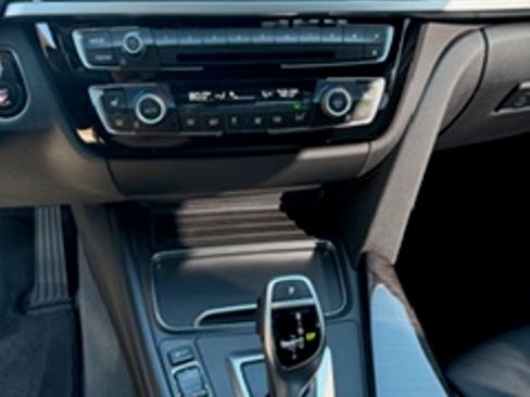 Used 2020 BMW 440i Coupe w/ Convenience Package RWD image 10