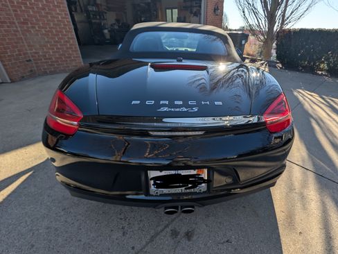 Used 2013 Porsche Boxster S image 11