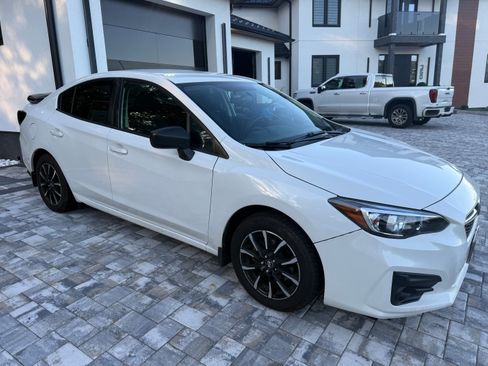 Used 2017 Subaru Impreza 2.0i AWD/4WD image 4