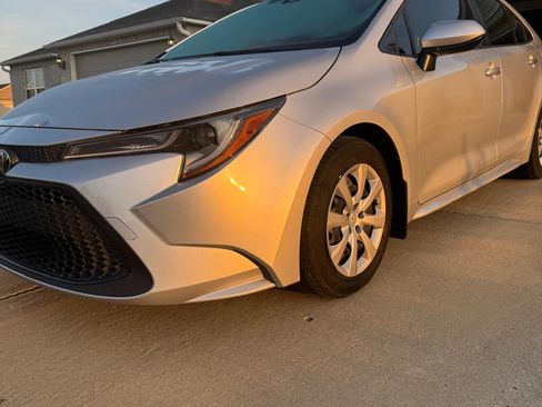 Used 2022 Toyota Corolla LE image 8