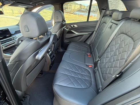 Used 2024 BMW X5 xDrive50e w/ M Sport Package image 28