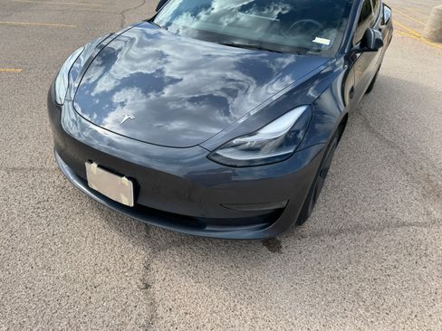 Used 2023 Tesla Model 3 Standard Range image 23