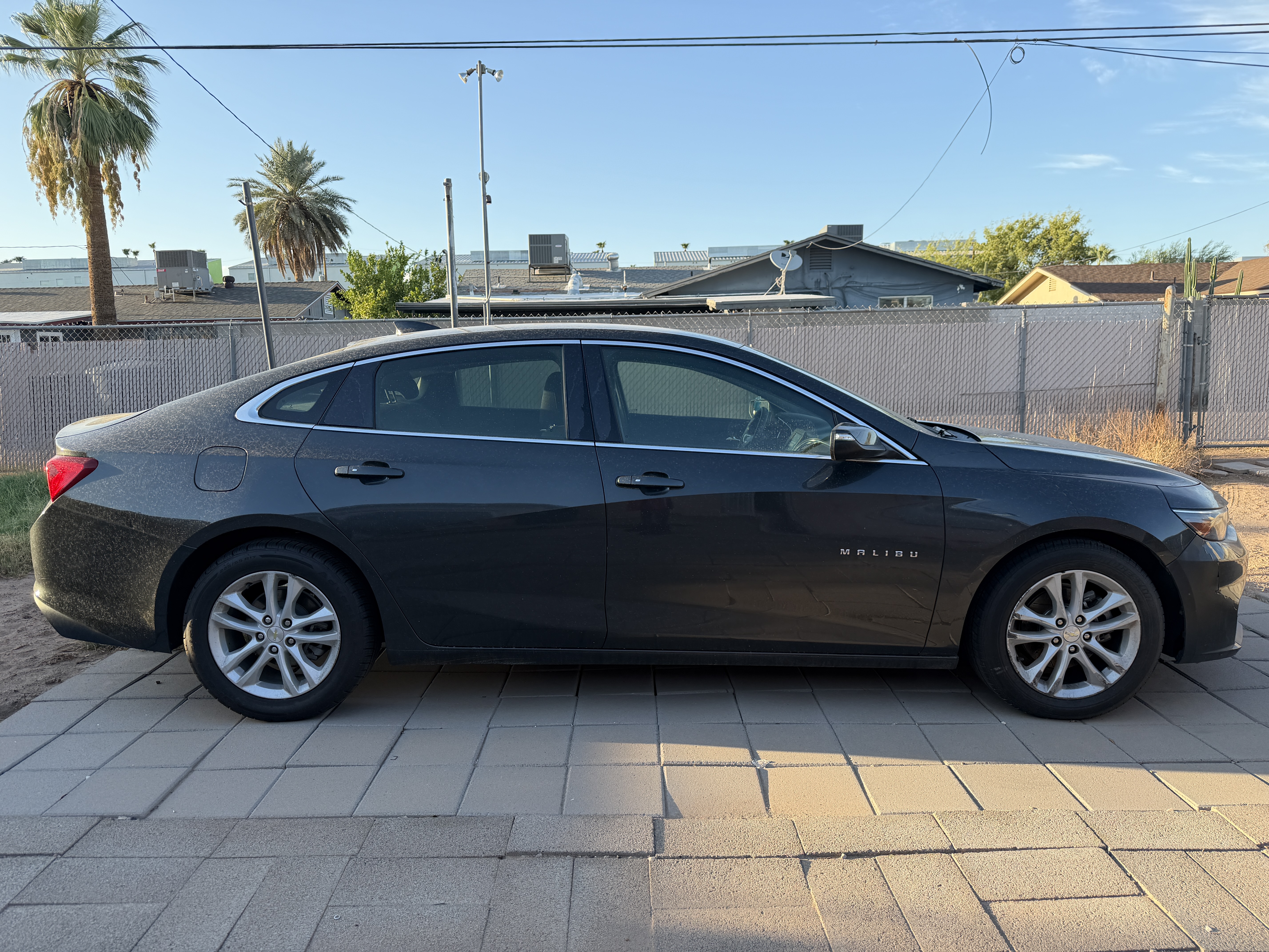 Used 2018 Chevrolet Malibu LT FWD image 5