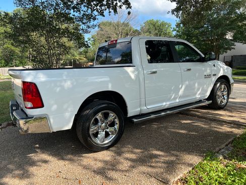 Used 2018 RAM 1500 Lone Star AWD/4WD image 4