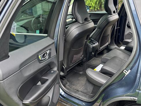 Used 2022 Volvo XC60 B5 Inscription w/ Advanced Package image 13