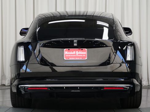 Used 2025 Rolls-Royce Spectre w/ Spectre Launch Package image 8