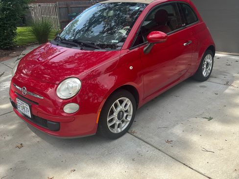 Used 2012 FIAT 500 Pop FWD image 1