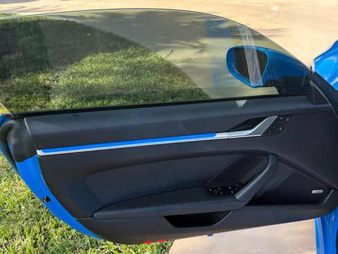 Used 2022 Porsche 911 Carrera image 10