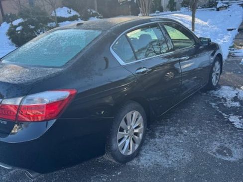 Used 2015 Honda Accord EX-L image 5