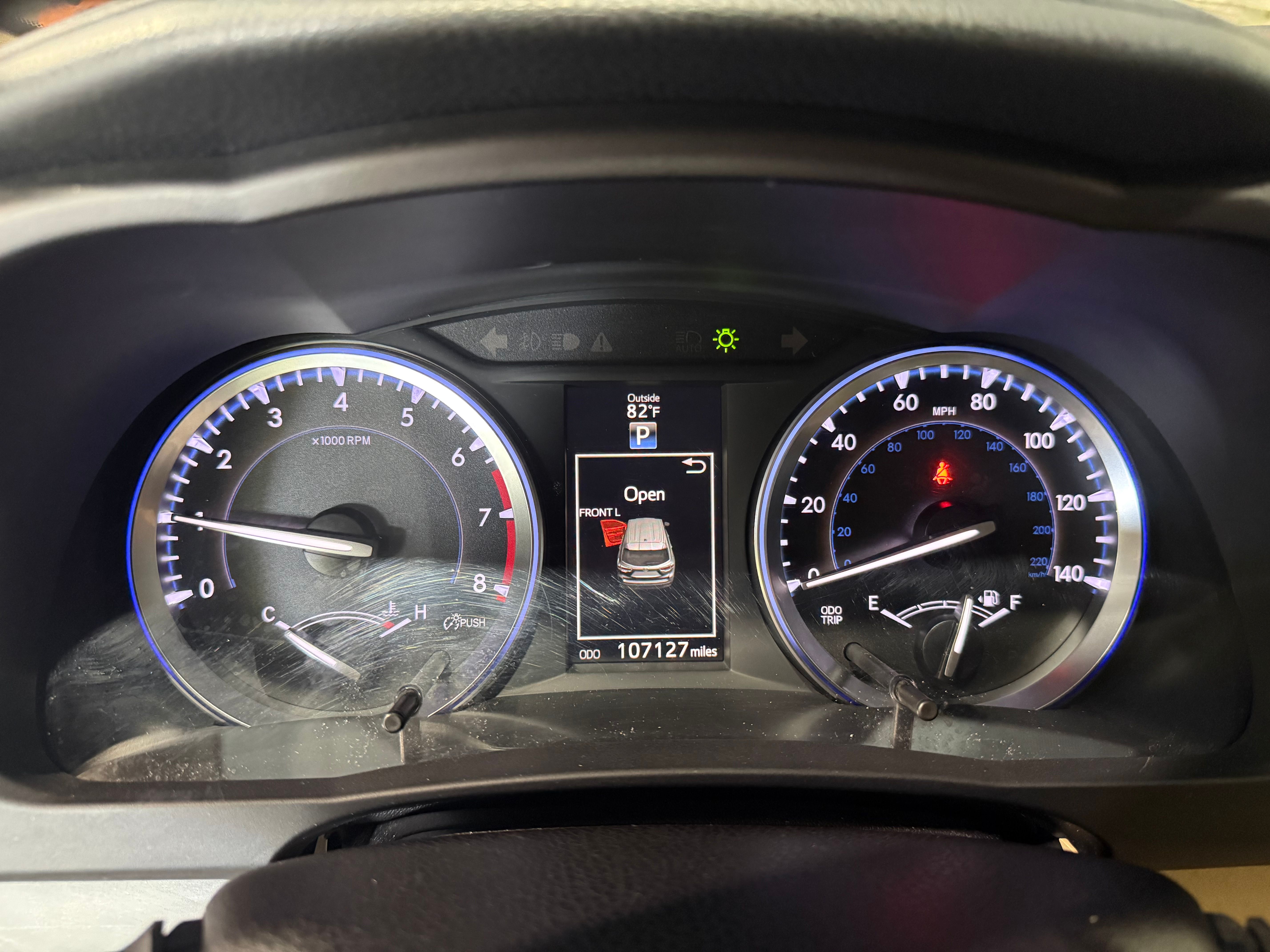 Used 2016 Toyota Highlander Limited FWD image 2