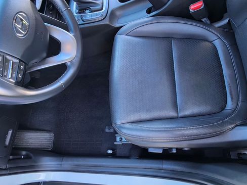 Used 2021 Hyundai Kona Ultimate w/ Cargo Package image 11