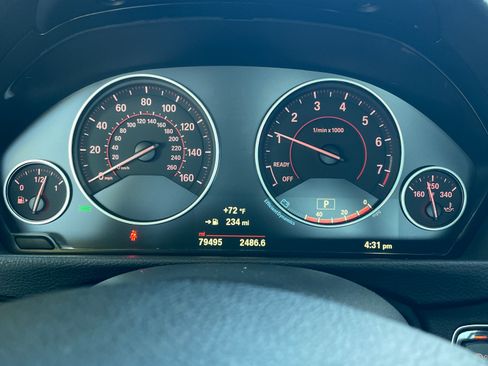 Used 2018 BMW 330i Sedan w/ Shadow Sport Edition image 18