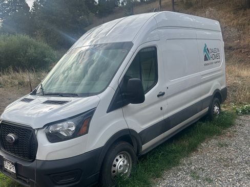 Used 2022 Ford Transit 250 148 High Roof AWD image 1