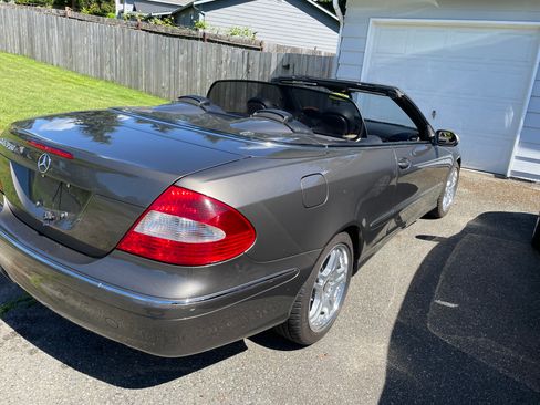 Used 2008 Mercedes-Benz CLK 350 Cabriolet image 4