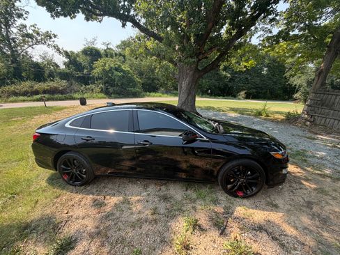 Used 2024 Chevrolet Malibu LT w/ Redline Edition FWD image 1