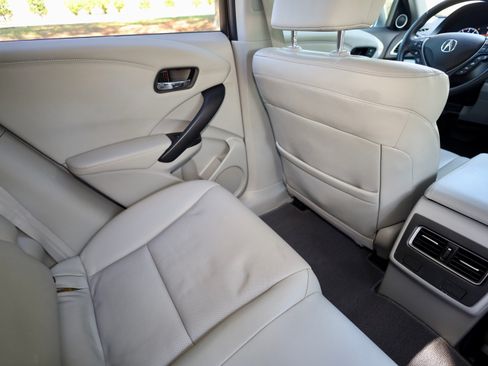 Used 2017 Acura RDX AWD w/ Advance Package image 17