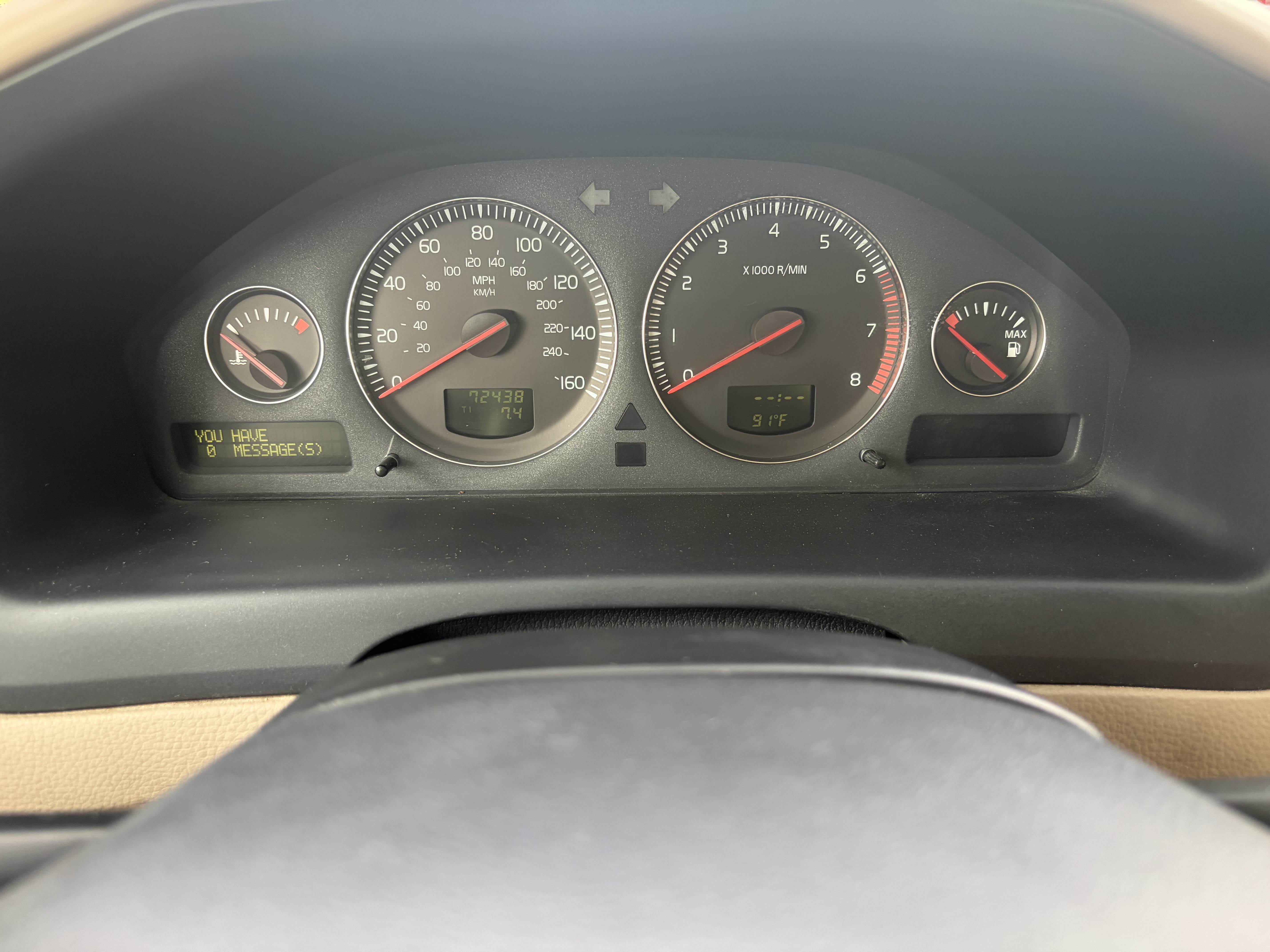 Used 2004 Volvo XC70 AWD/4WD image 6