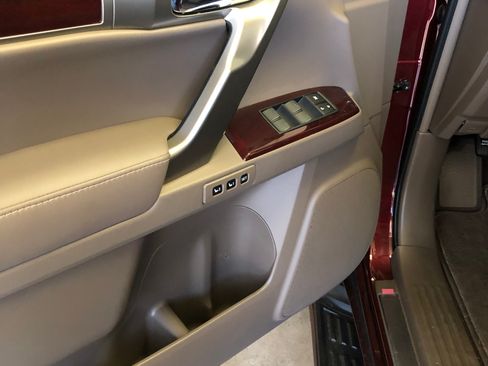 Used 2019 Lexus GX 460 Premium AWD/4WD image 6