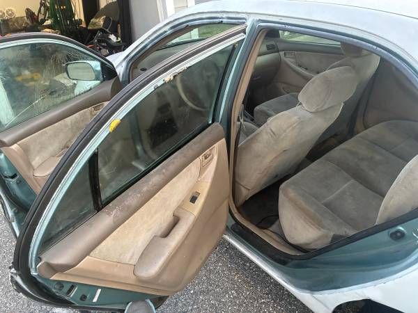 Used 2007 Toyota Corolla LE FWD image 9