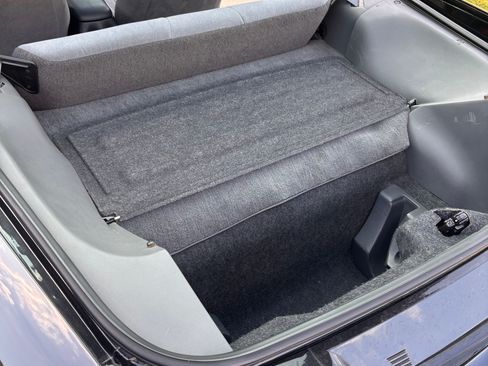 Used 1997 Chevrolet Camaro Z28 RWD image 9