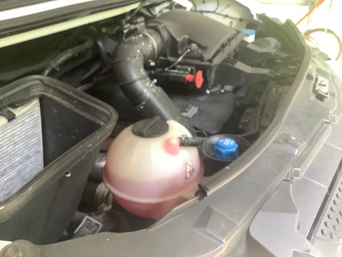 Used 2016 Mercedes-Benz Sprinter 2500 image 5