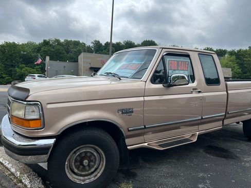 Used 1997 Ford F250 2WD SuperCab Heavy Duty image 5
