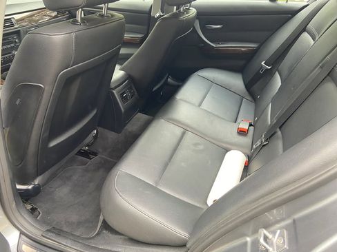 Used 2011 BMW 328i xDrive Sedan image 8