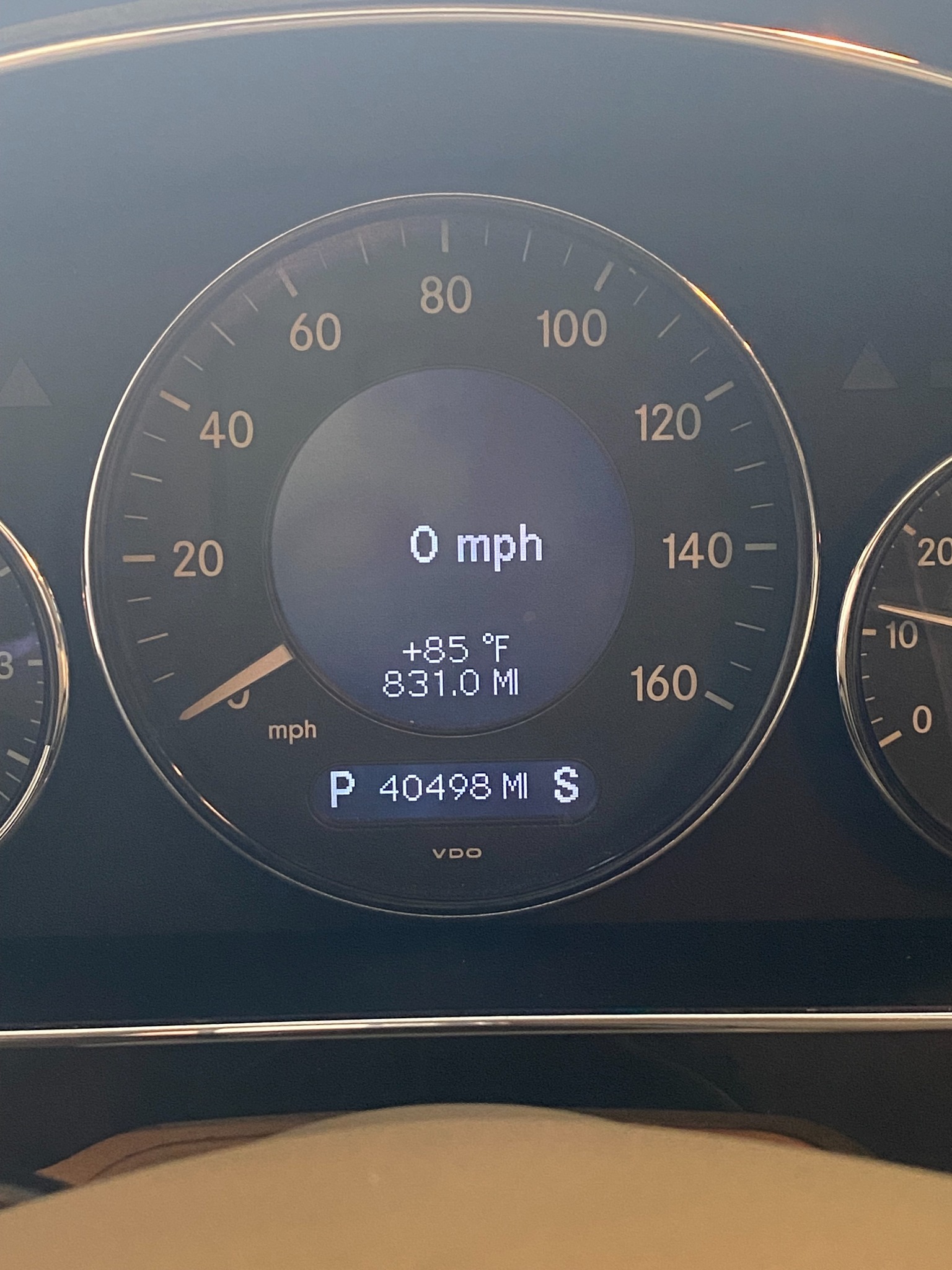 Used 2006 Mercedes-Benz CLS 500 image 2