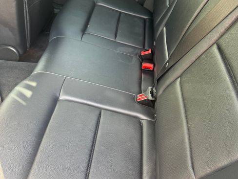 Used 2012 Mercedes-Benz E 350 4MATIC Wagon image 14
