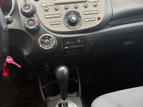 Used 2012 Honda Fit image 11