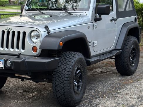 Used 2010 Jeep Wrangler Sport AWD/4WD image 12