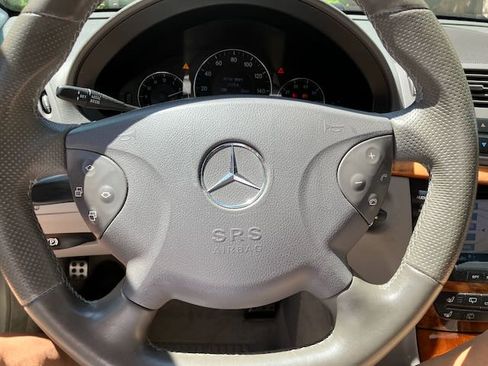 Used 2006 Mercedes-Benz E 500 4MATIC Wagon image 18