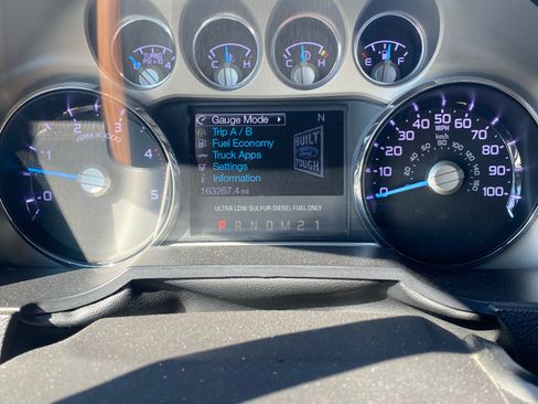 Used 2016 Ford F350 Lariat image 14