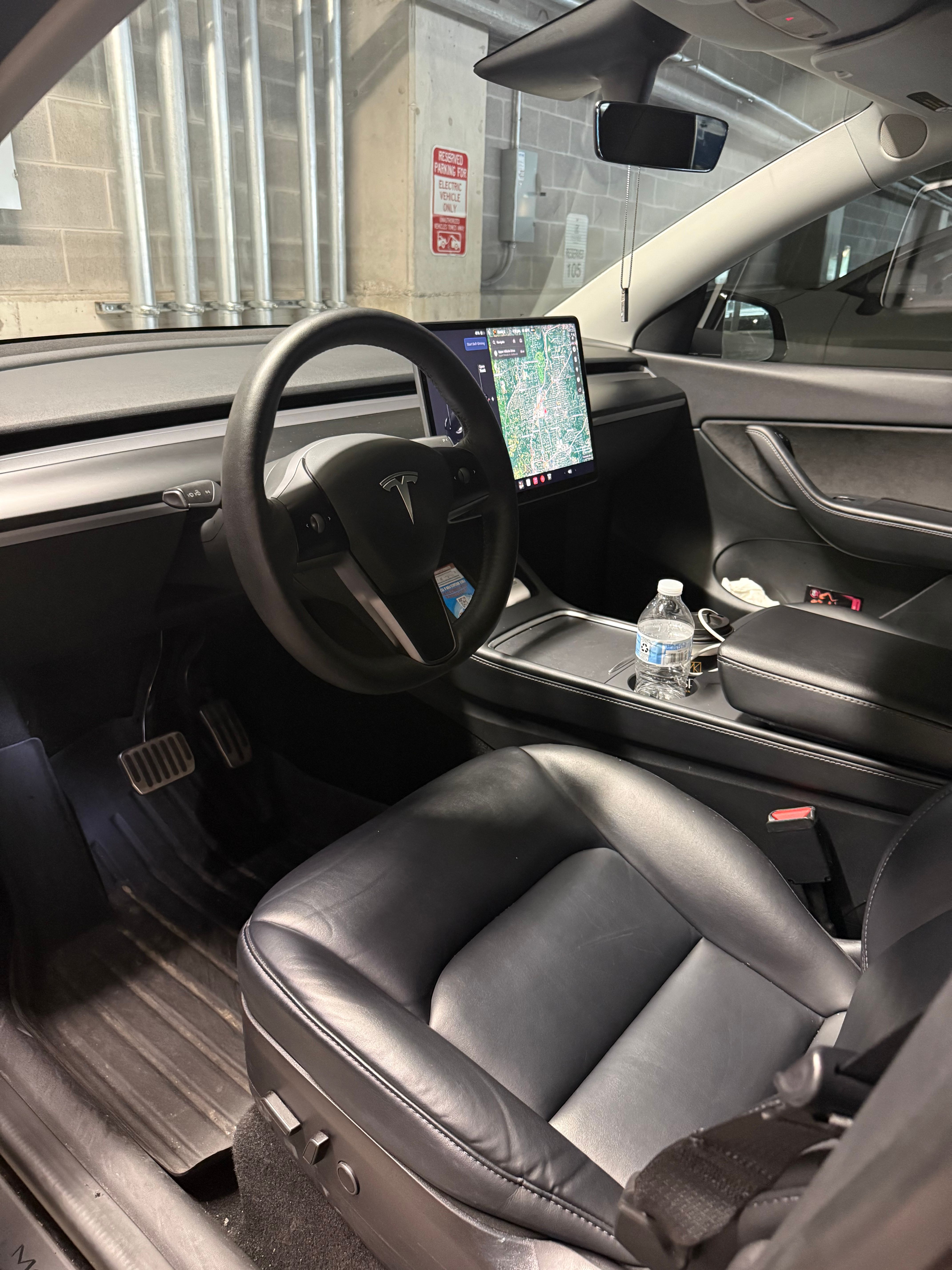 Used 2021 Tesla Model Y Long Range AWD/4WD image 11