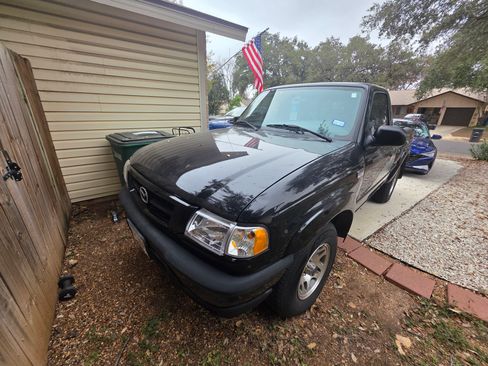 Used 2004 MAZDA B-Series Pickup 2WD Regular Cab B3000 w/ Convenience Pkg image 12