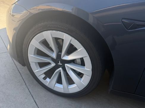 Used 2021 Tesla Model 3 Standard Range Plus RWD image 8