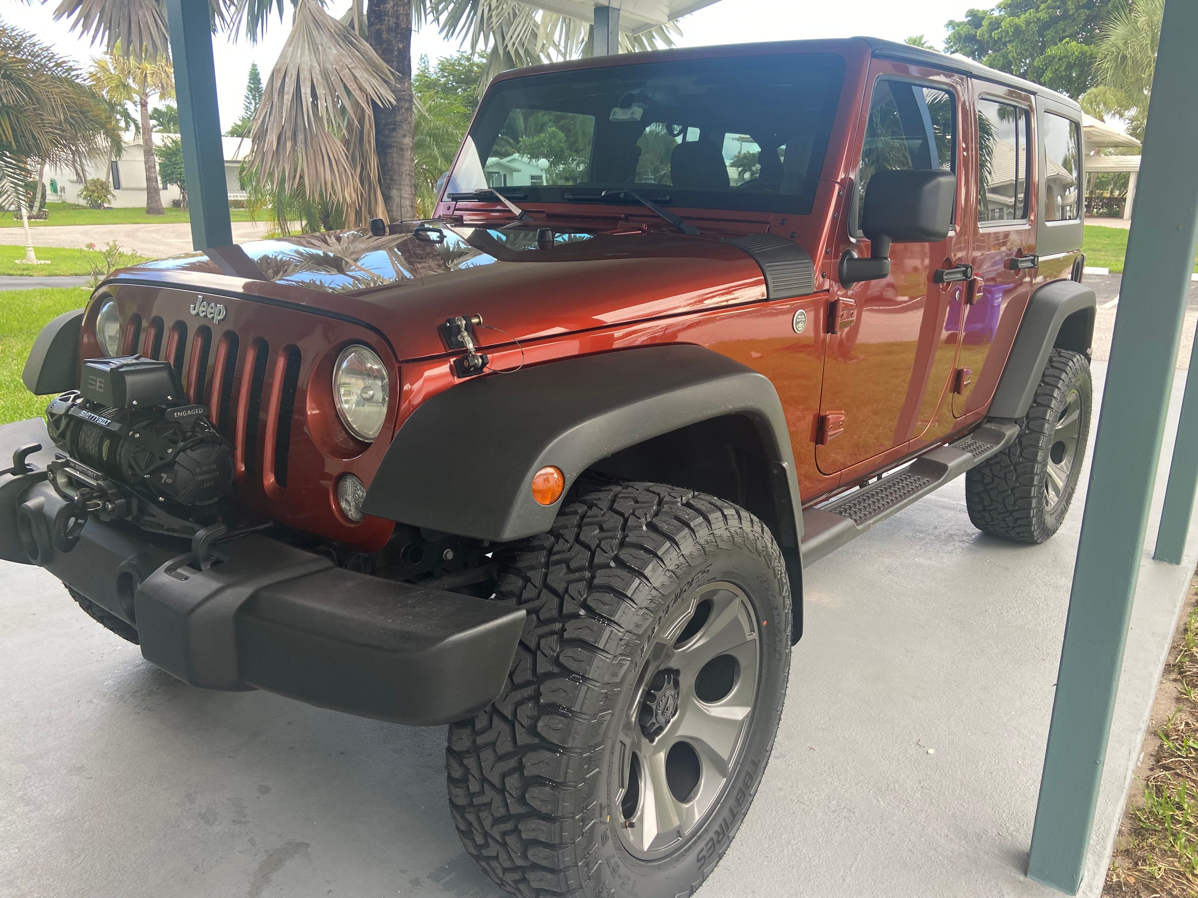 Used 2014 Jeep Wrangler Unlimited Sport w/ Quick Order Package 24S AWD/4WD image 1