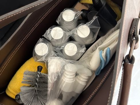 Used 2018 Alfa Romeo 4C Coupe w/ Coupe Track Package 1 RWD image 24