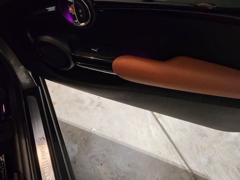 Used 2021 MINI Cooper S w/ Signature Upholstery Package image 11