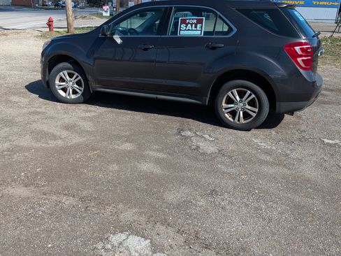 Used 2016 Chevrolet Equinox LS image 9