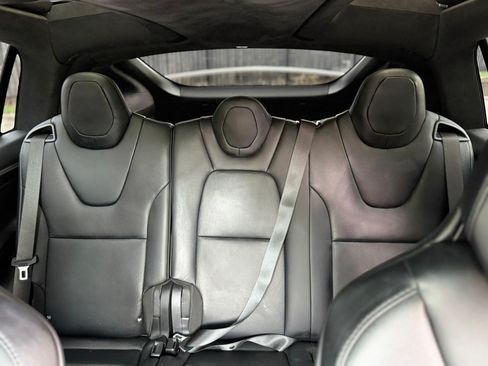 Used 2018 Tesla Model X P100D image 13
