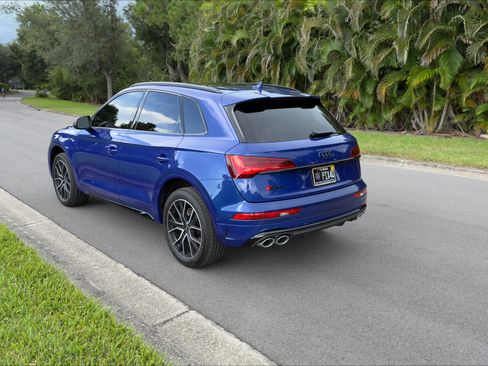 Used 2022 Audi SQ5 Prestige w/ Prestige Package AWD/4WD image 15