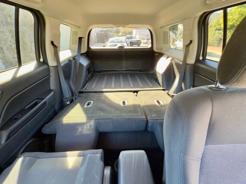 Used 2013 Jeep Patriot Latitude image 12