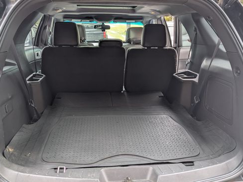 Used 2014 Ford Explorer Limited image 9