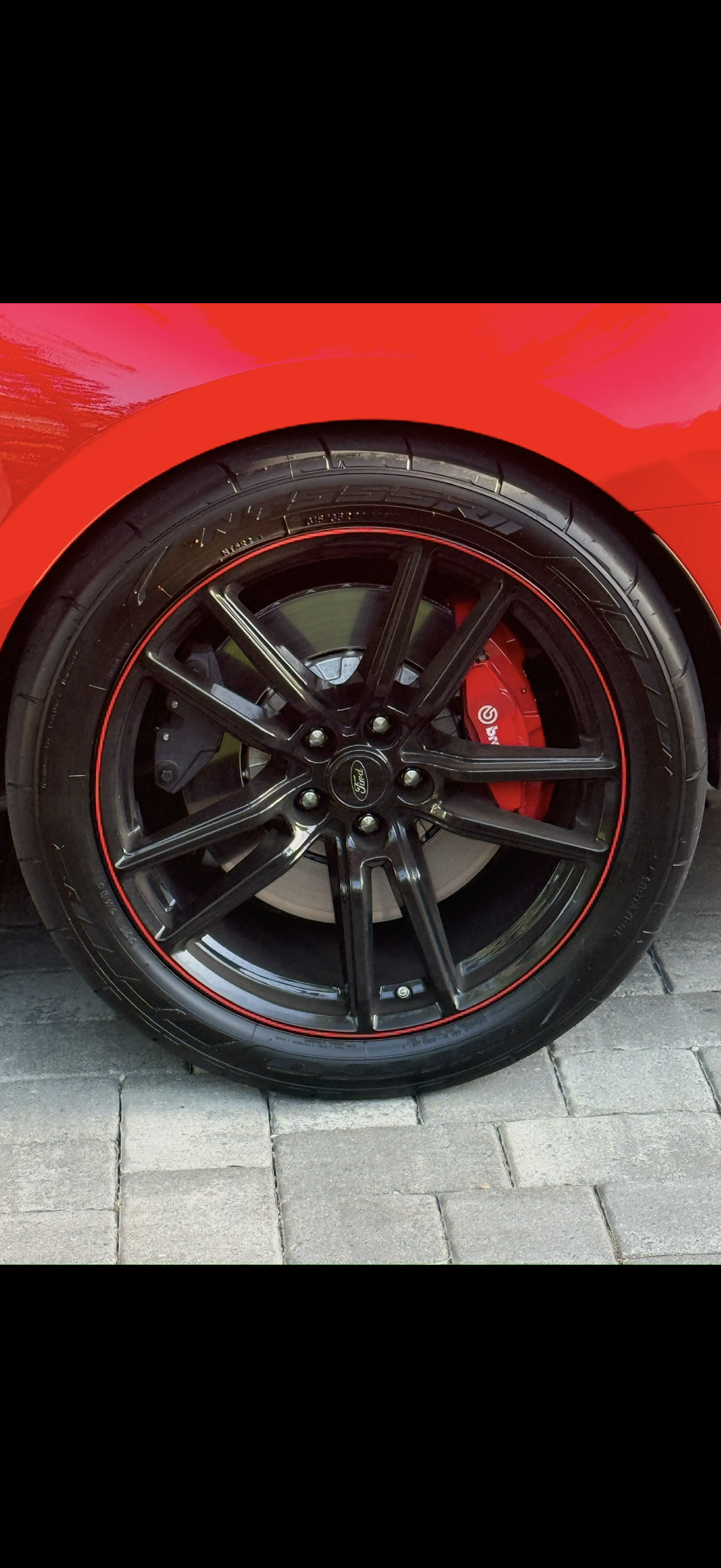 Used 2020 Ford Mustang Shelby GT500 w/ Technology Package RWD image 17