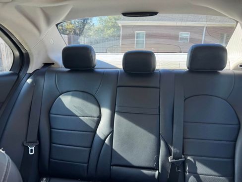 Used 2017 Mercedes-Benz C 300 Sedan image 16