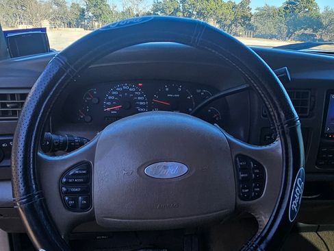 Used 2002 Ford Excursion Limited image 13